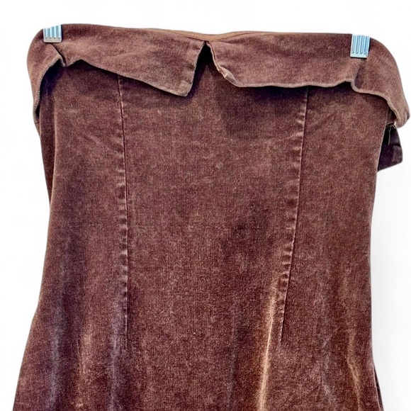 HYFVE Dresses & Skirts - HYFVE Chocolate Velvet Dress